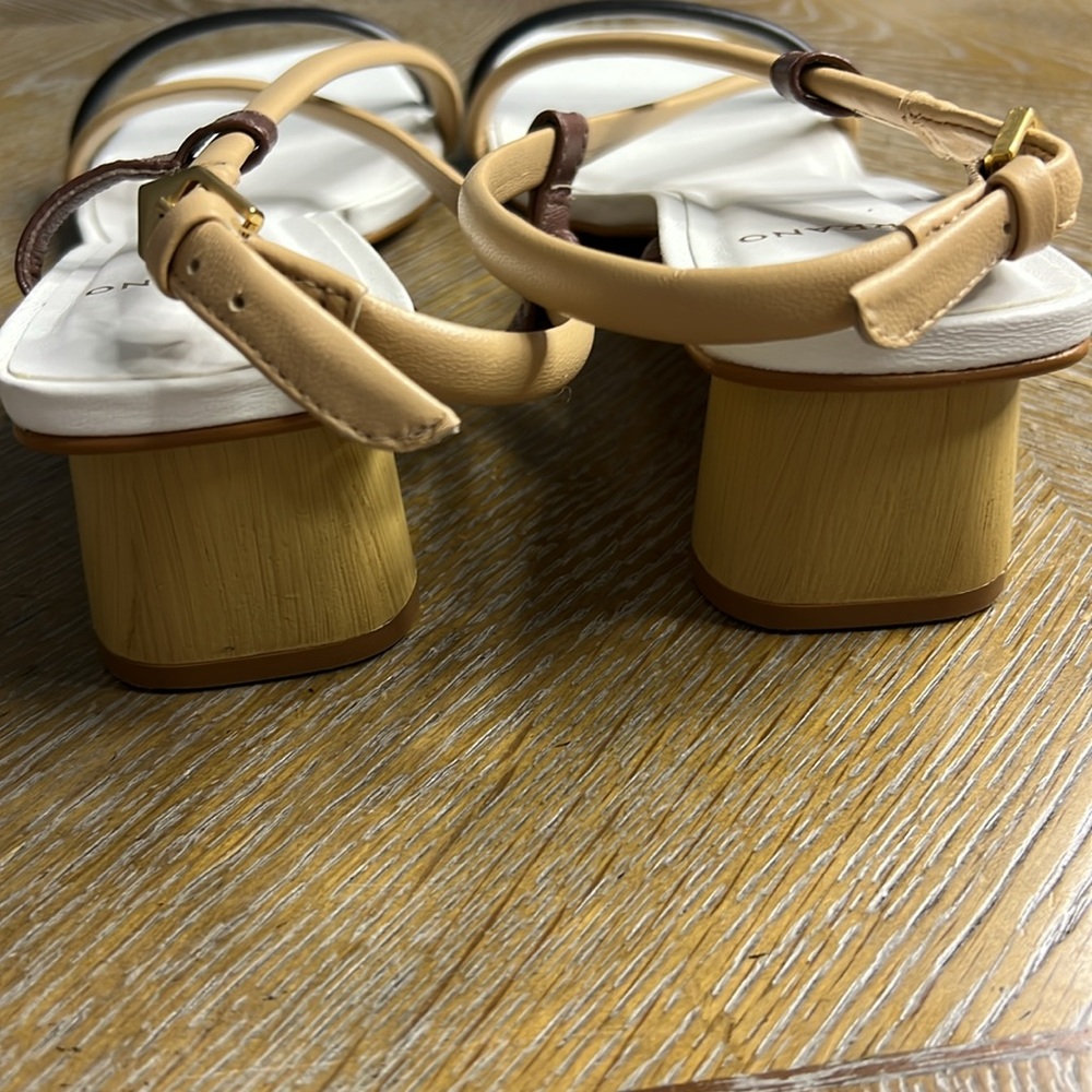 CARRANO White Wide Toe Heel Sandals 7 - Picture 7 of 11